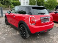 Gebraucht Mini Cooper Pepper 136 PS (100 kW) 2019 Rot Kleinwagen