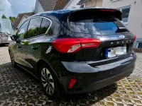 Gebraucht Ford Focus 125 PS (91 kW) 2018 Schwarz Limousine