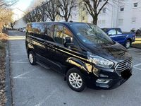 Gebraucht Ford Tourneo 131 PS (96 kW) 2020 Schwarz Van / Kleinbus
