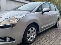gebraucht Peugeot 5008 Family *1.6T-156PS/Klimaa./PDC/Head-Up*