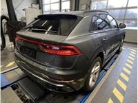 Gebraucht Audi Q8 S-Line 381 PS (280 kW) 2022 Grau SUV