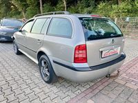 Gebraucht Skoda Octavia 102 PS (75 kW) 2009 Gold Kombi