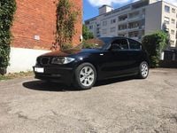 Gebraucht BMW 116 122 PS (89 kW) 2007 Schwarz Kleinwagen