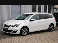 Gebraucht Peugeot 308 SW Allure 130 PS (95 kW) 2015 Weiß Kombi
