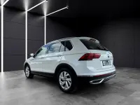 Gebraucht VW Tiguan Elegance 150 PS (110 kW) 2023 Oryxweiß perlmutteffek (metallic) SUV
