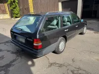 Gebraucht Mercedes E300 180 PS (132 kW) 1989 Schwarz Kombi