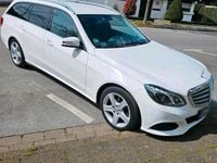 Gebraucht Mercedes E250 204 PS (150 kW) 2015 Weiß Limousine