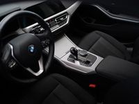 Gebraucht BMW 320 Advantage 190 PS (139 kW) 2021 Weiß Limousine