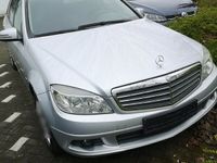 gebraucht Mercedes C200 W 204CDi mit Klima,AHK,Standheizung-6-Gang