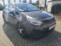 gebraucht Kia Rio Attract