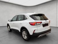 Gebraucht Ford Kuga Titanium 152 PS (111 kW) 2022 Weiß SUV