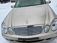 Gebraucht Mercedes E200 163 PS (119 kW) 2004 Gelb Limousine