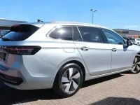 Gebraucht VW Passat IQ Drive 360 PS (264 kW) 2024 Silber Kombi