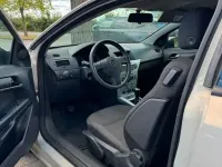 Gebraucht Opel Astra 90 PS (66 kW) 2009 Gold Coupé