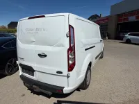 Gebraucht Ford Transit Custom 131 PS (96 kW) 2022 Weiß Van / Kleinbus