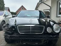 gebraucht Mercedes E280 Avantgarde w210 LPG