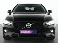 Gebraucht Volvo V60 Plus 250 PS (183 kW) 2022 Onyx black Kombi