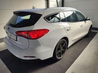 Usado Ford Focus 101 HP (74 kW) 2020 Branco Carrinha
