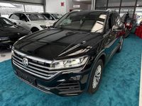 Gebraucht VW Touareg Basis 286 PS (210 kW) 2019 Schwarz SUV