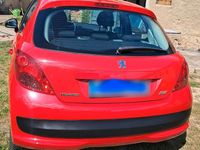 Gebraucht Peugeot 207 70 PS (51 kW) 2009 Rot Kleinwagen