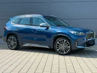 Gebraucht BMW X1 Luxury Line 211 PS (155 kW) 2024 Phytonicblau SUV