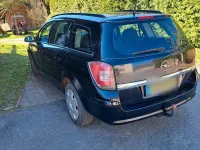 Gebraucht Opel Astra 110 PS (80 kW) 2008 Schwarz Limousine