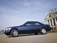 Gebraucht Mercedes E300 220 PS (161 kW) 1991 Blau Coupé