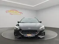 Käytetty Ford Focus ST 280 HP (205 kW) 2021 Musta Sedan