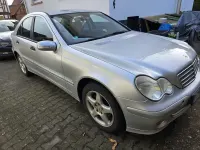 Gebraucht Mercedes C180 Classic 143 PS (105 kW) 2006 Limousine