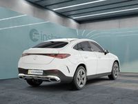 Gebraucht Mercedes GLC300e AMG 204 PS (150 kW) 2023 Weiß Coupé