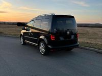 Gebraucht VW Caddy Highline 150 PS (110 kW) 2017 Schwarz Van / Kleinbus