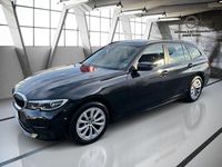 Gebraucht BMW 320 Advantage 190 PS (139 kW) 2020 Black sapphire metallic (metallic) Kombi
