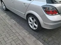 Occasion Opel Astra 115 ch (84 kW) 2007 Argent Citadine