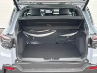 Neu Jeep Avenger Overland 145 PS (106 kW) 2026 Grau SUV