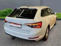 Gebraucht Skoda Superb Style 200 PS (147 kW) 2022 Weiss Kombi