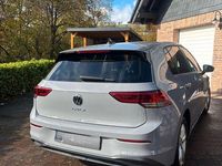 Gebraucht VW Golf VIII 150 PS (110 kW) 2022 Grau Limousine