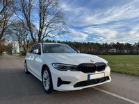 Gebraucht BMW 320 Advantage 190 PS (139 kW) 2020 Weiß Kombi