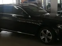 Gebraucht Mercedes E220 194 PS (142 kW) 2018 Schwarz Limousine