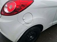 Gebraucht Ford Ka 70 PS (51 kW) 2014 Weiß Kleinwagen