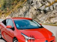 Gebraucht Toyota Prius Executive 122 PS (89 kW) 2017 Rot Limousine