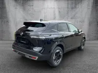 Neu Nissan Qashqai 360º 158 PS (116 kW) 2026 Gatblack perl schwarz SUV