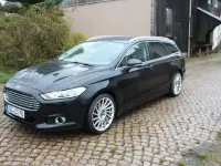 Usado Ford Mondeo Titanium 179 CV (131 kW) 2016 Negro Berlina