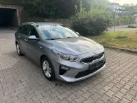 Gebraucht Kia Ceed 140 PS (102 kW) 2021 Silber Kleinwagen