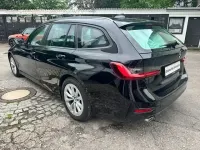 Gebraucht BMW 318 Advantage 150 PS (110 kW) 2022 Schwarz Limousine