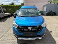 Gebraucht Dacia Dokker Stepway 116 PS (85 kW) 2018 Blau Van / Kleinbus