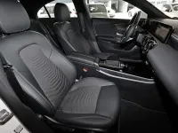 Gebraucht Mercedes CLA180 Progressive 136 PS (100 kW) 2025 Unilack polarweiß Limousine