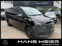 Gebraucht Mercedes Vito 190 PS (139 kW) 2024 Obsidianschwarz Van