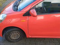 Gebraucht Daihatsu Cuore 65 PS (47 kW) 2008 Rot Kleinwagen