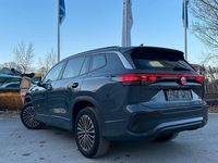 Second-hand VW Tayron 193 CP (141 kW) 2025 Gri SUV