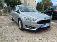 Gebraucht Ford Focus Business Edition 101 PS (74 kW) 2017 Silber Limousine
